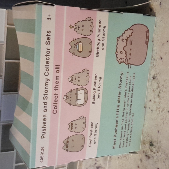 Pusheen Collector Set - Picture 3 of 10